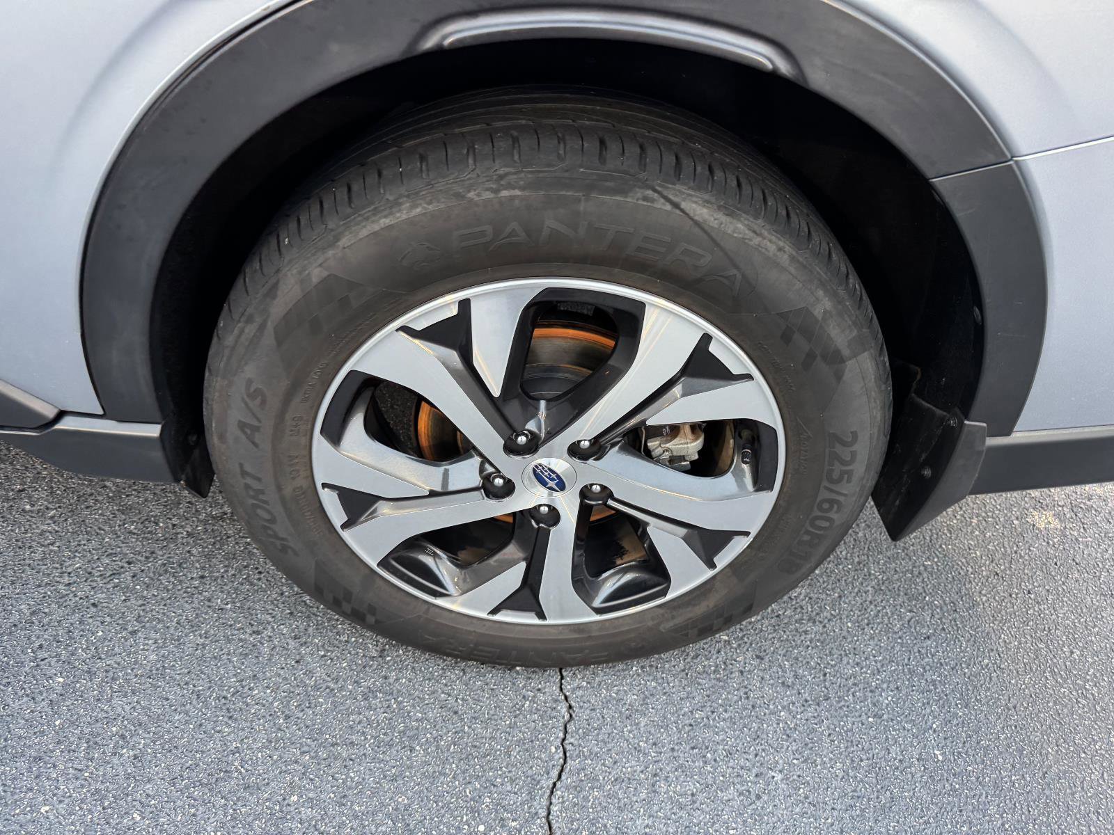 Used 2020 Subaru Outback Limited w/ Popular Package #2 image 24