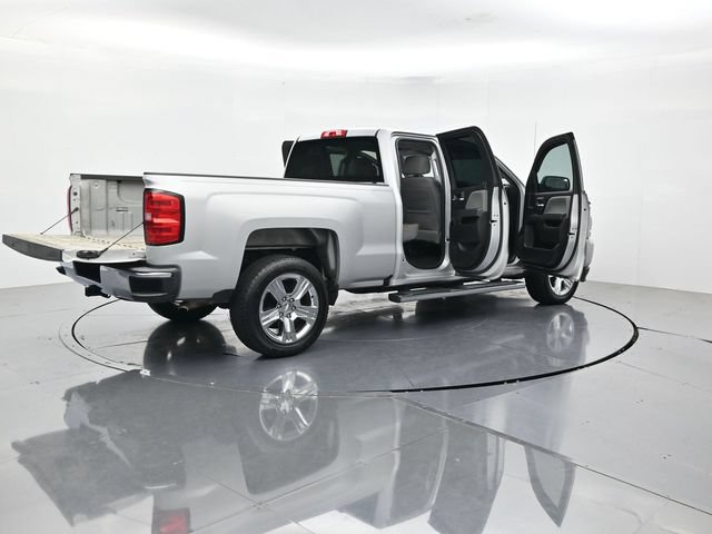 Used 2018 Chevrolet Silverado 1500 Custom w/ Custom Value Package RWD image 48