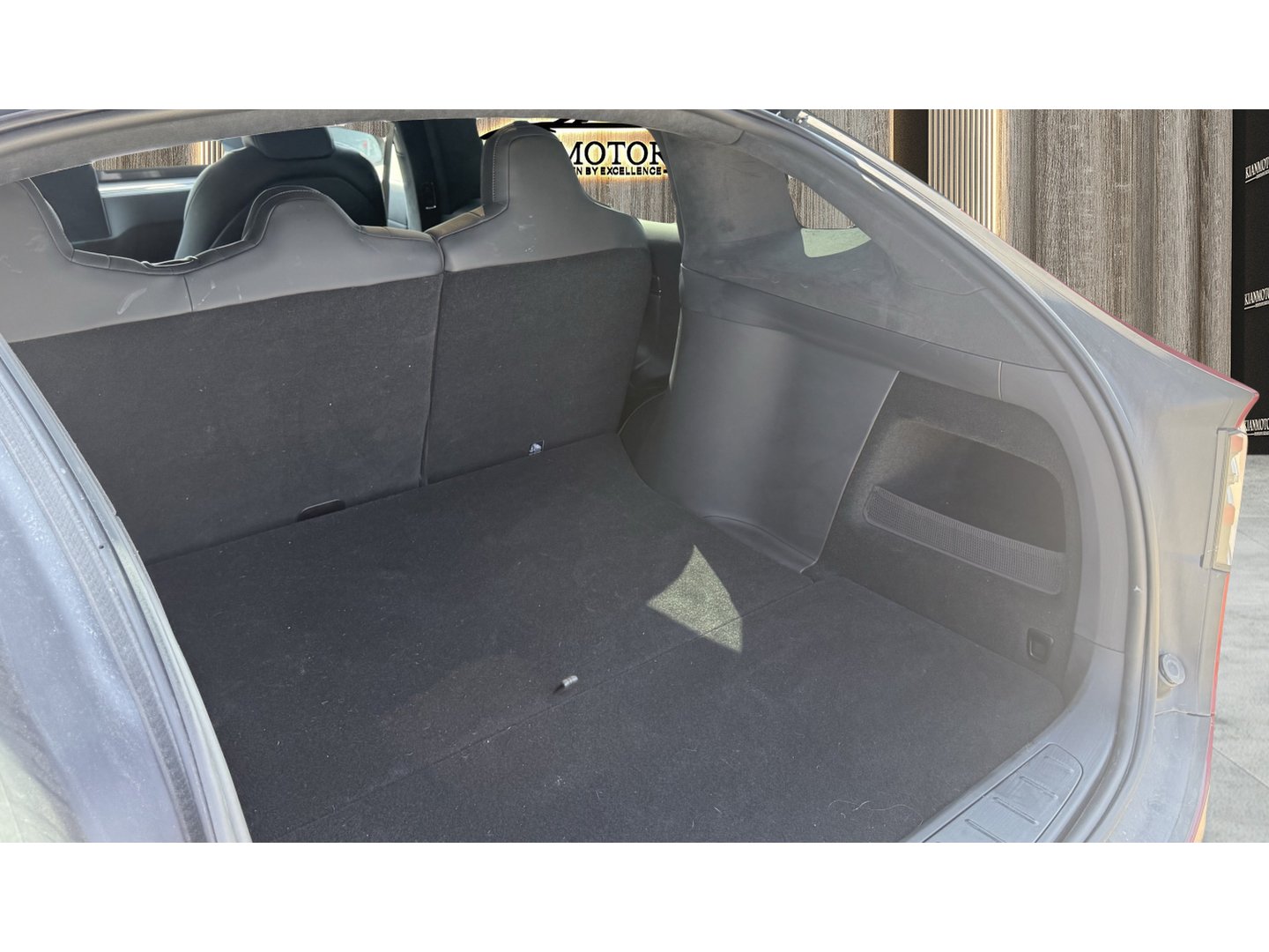 Used 2024 Tesla Model X AWD/4WD image 13