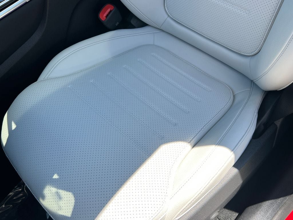 New 2026 Mercedes-Benz GLC 300 4MATIC image 11