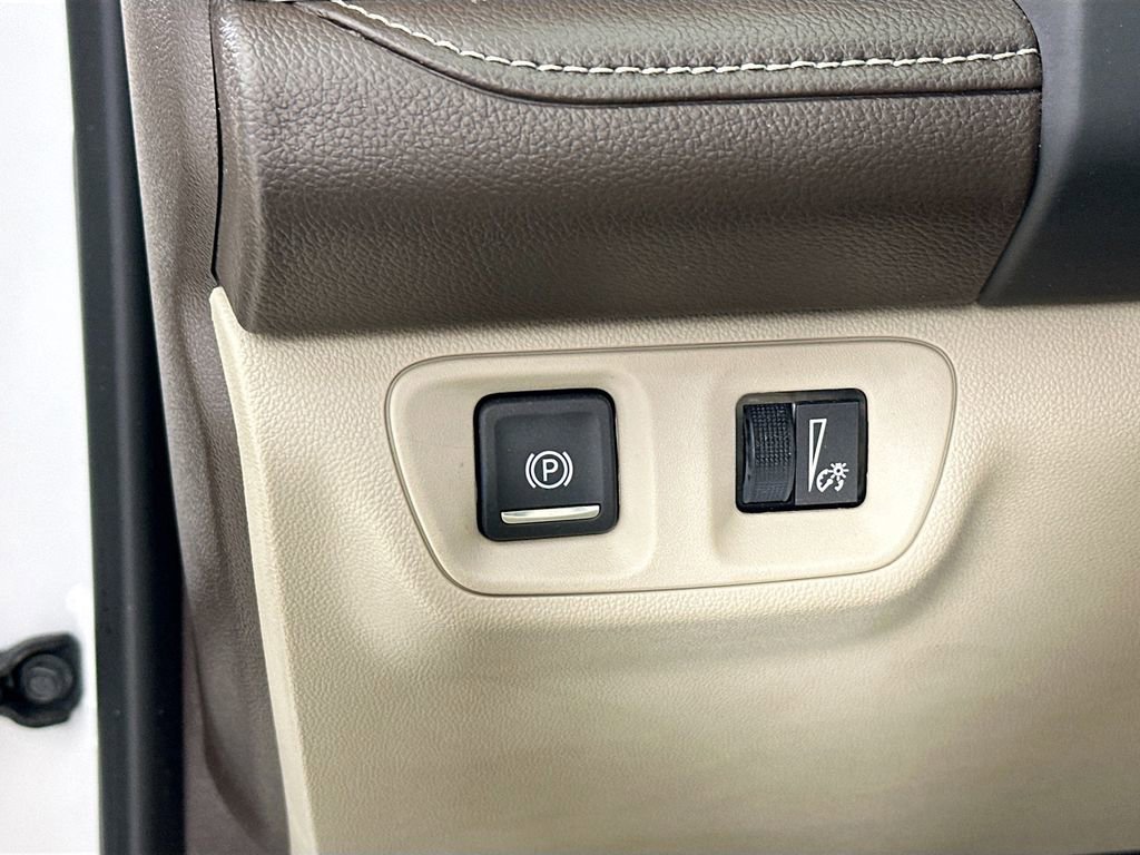 Used 2018 GMC Acadia Denali w/ Technology Package image 10