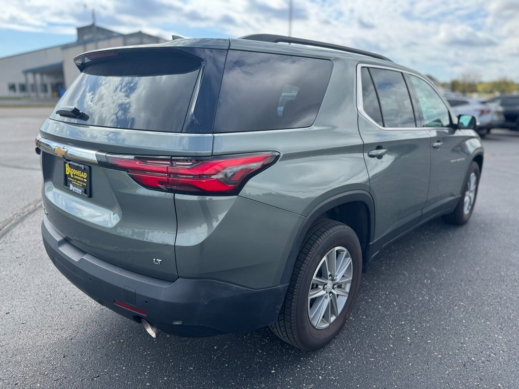 Used 2023 Chevrolet Traverse LT image 5
