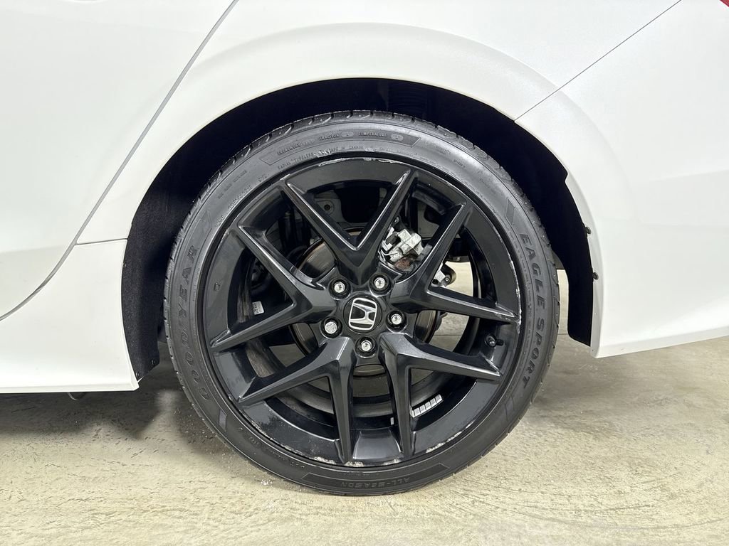 Used 2023 Honda Civic Sport image 14