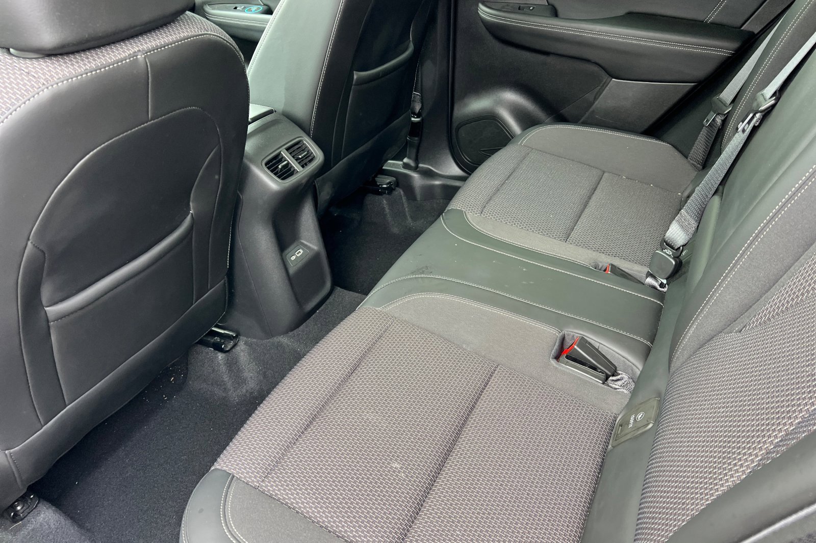 Used 2022 Buick Envision Preferred image 14