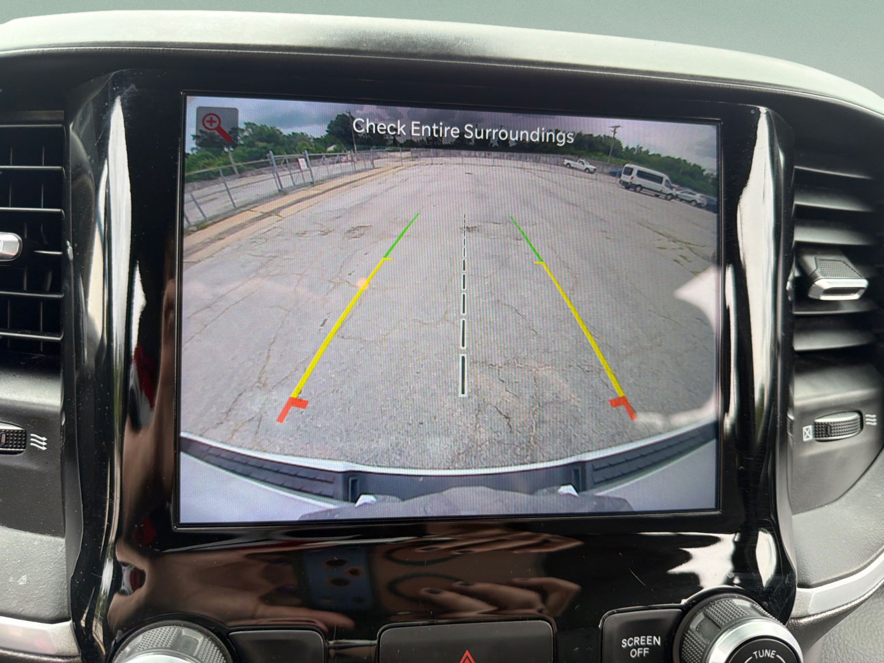 Used 2022 RAM 1500 Big Horn AWD/4WD image 24
