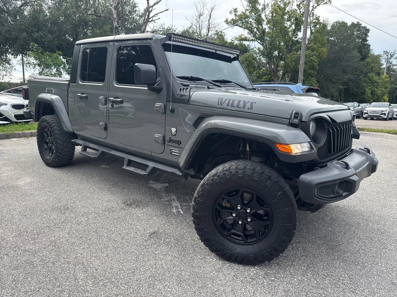 Used 2021 Jeep Gladiator Sport AWD/4WD image 7