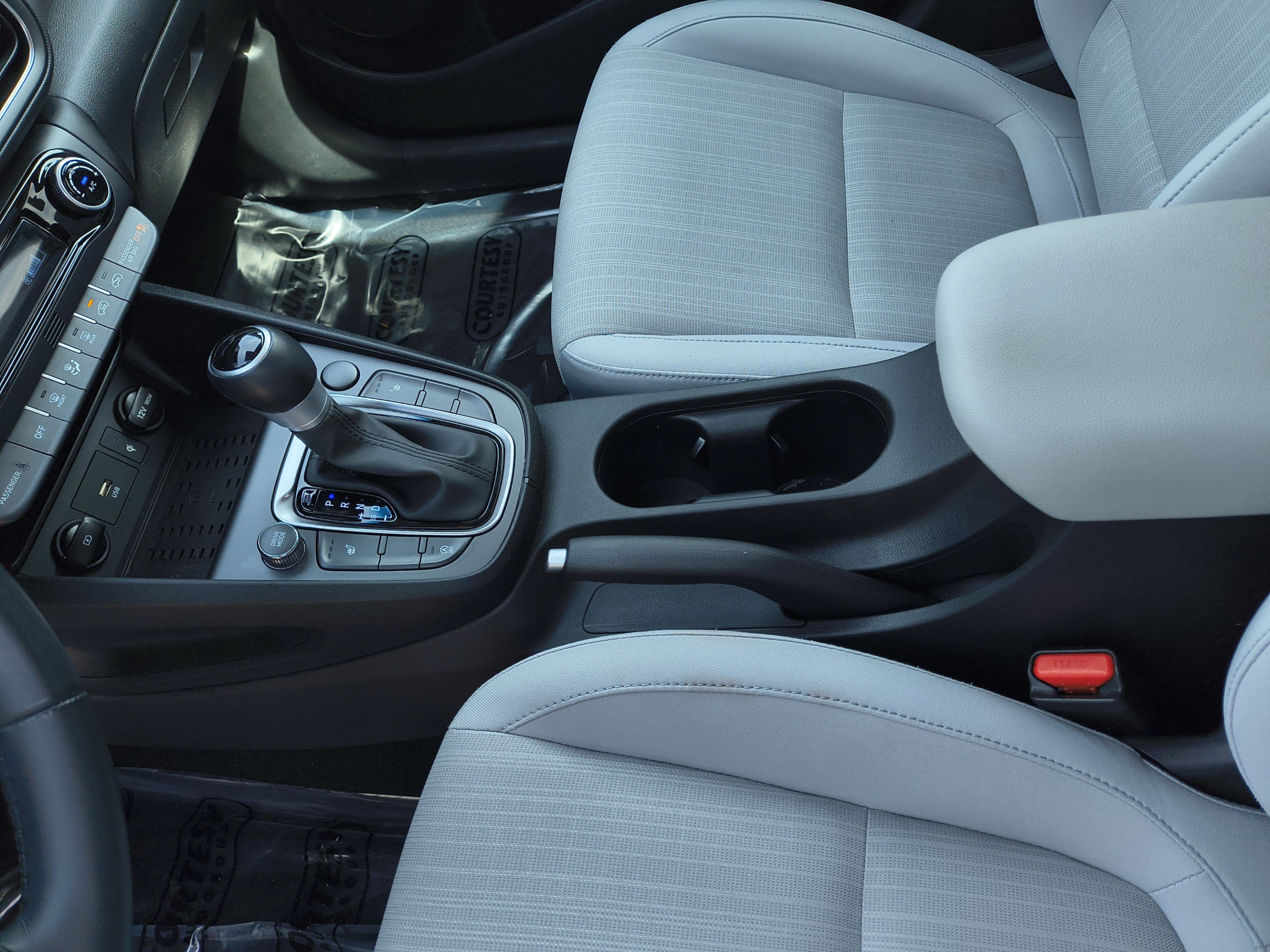 Certified 2023 Hyundai Kona SEL w/ Convenience Package FWD image 21