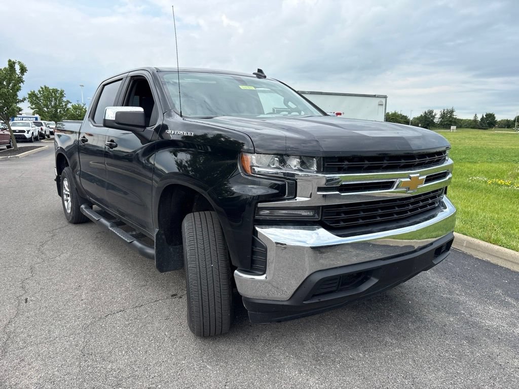 Used 2019 Chevrolet Silverado 1500 LT w/ All-Star Edition AWD/4WD image 13
