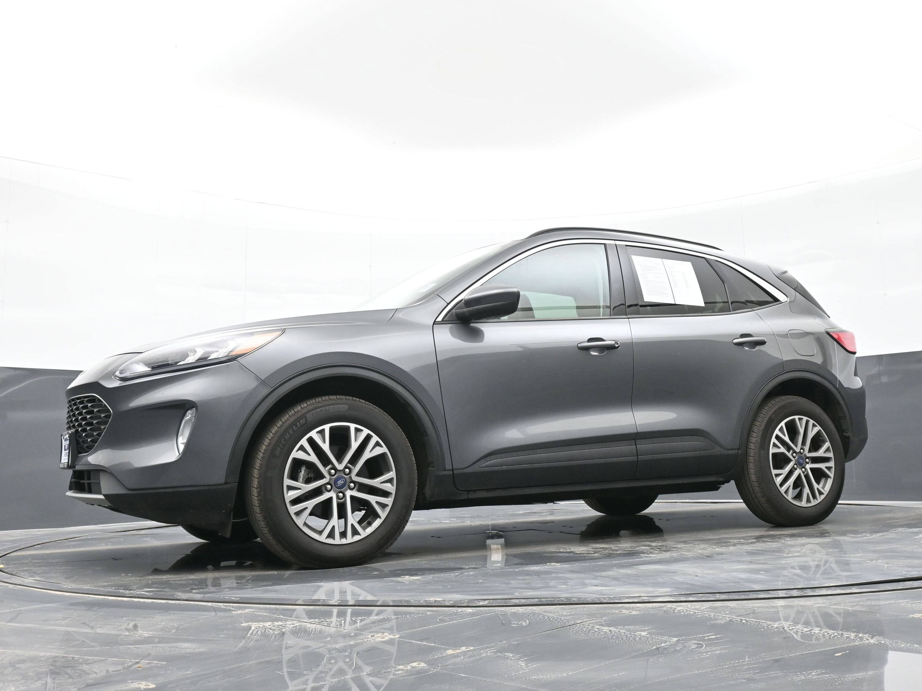 Used 2021 Ford Escape SEL image 40