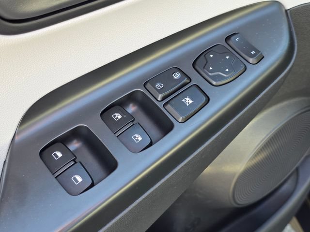 Used 2023 Hyundai Kona SEL FWD image 19