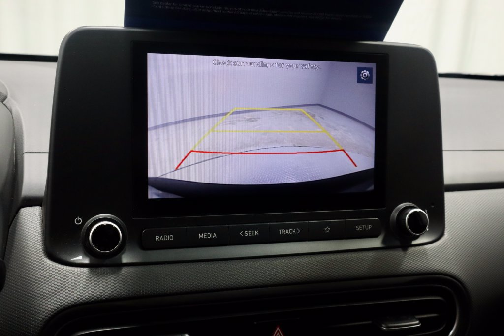 Used 2022 Hyundai Kona SEL FWD image 2