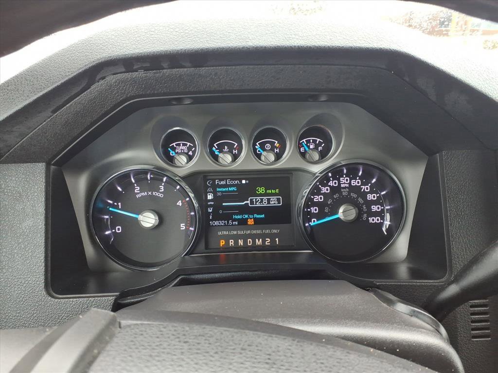 Used 2016 Ford F350 Platinum w/ Snow Plow Prep Package image 15