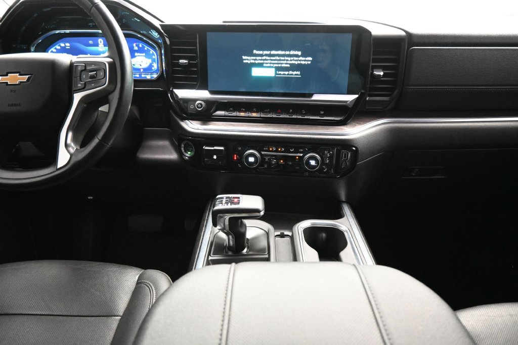 Used 2023 Chevrolet Silverado 1500 LTZ w/ LTZ Convenience Package II AWD/4WD image 18