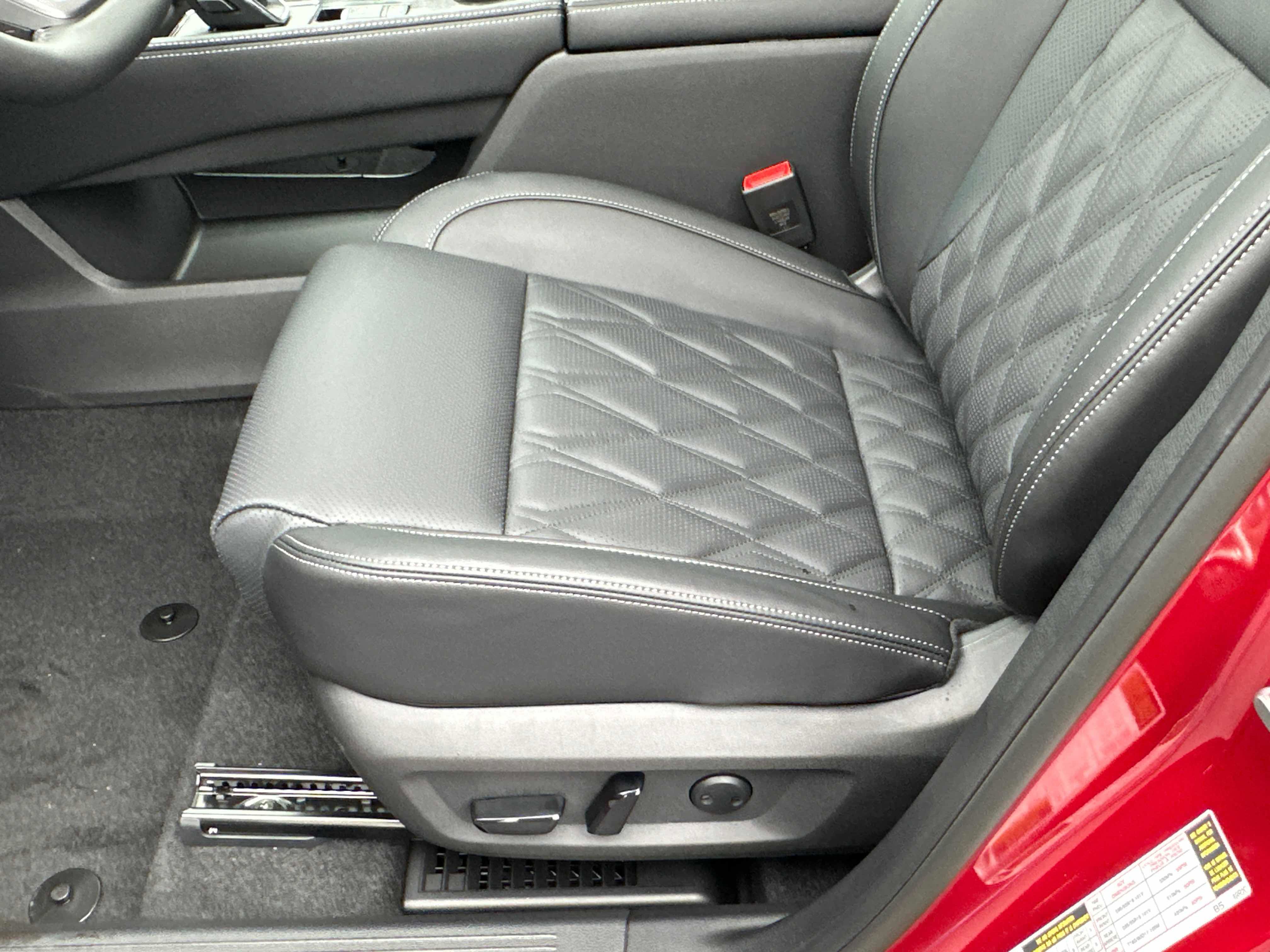 New 2026 Nissan Rogue Platinum w/ Platinum Premium Package image 25