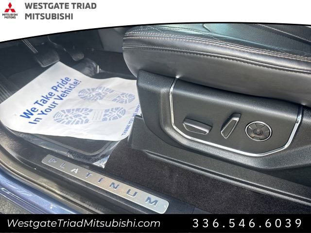 Used 2019 Ford Expedition Platinum image 13