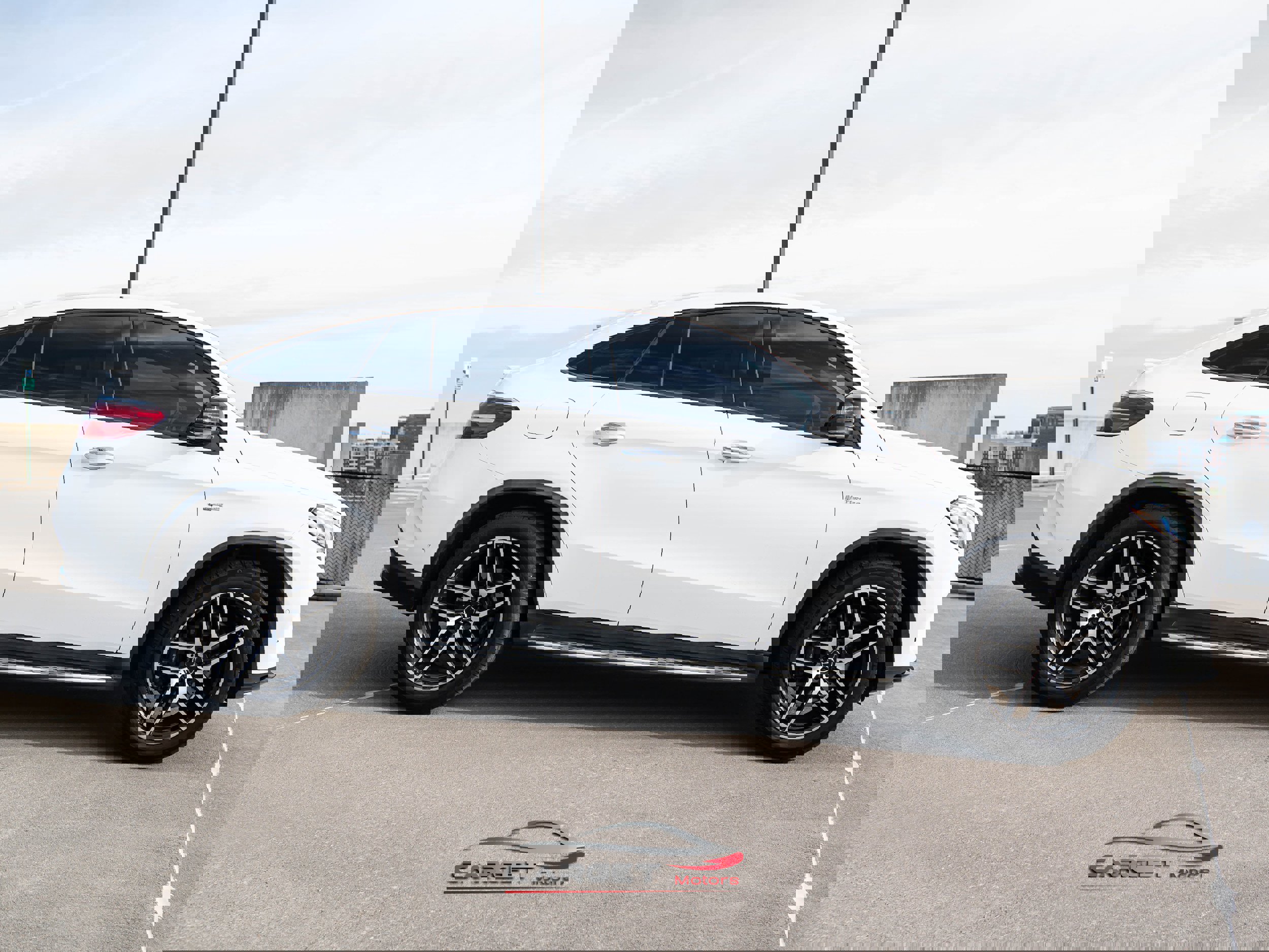 Used 2019 Mercedes-Benz GLE 43 AMG 4MATIC w/ Premium 3 Package image 8