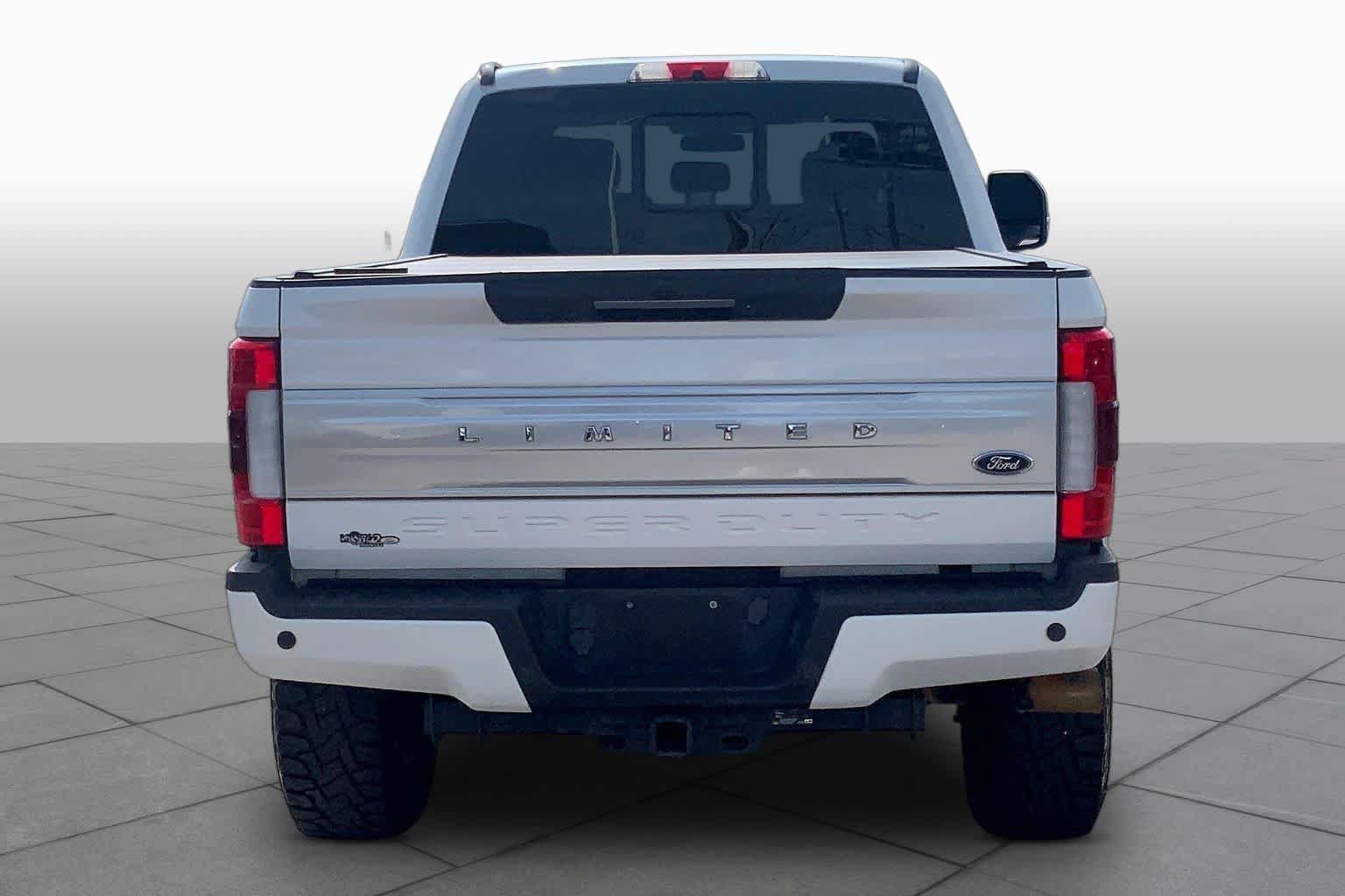 Used 2019 Ford F250 Limited w/ FX4 Off-Road Package AWD/4WD image 5