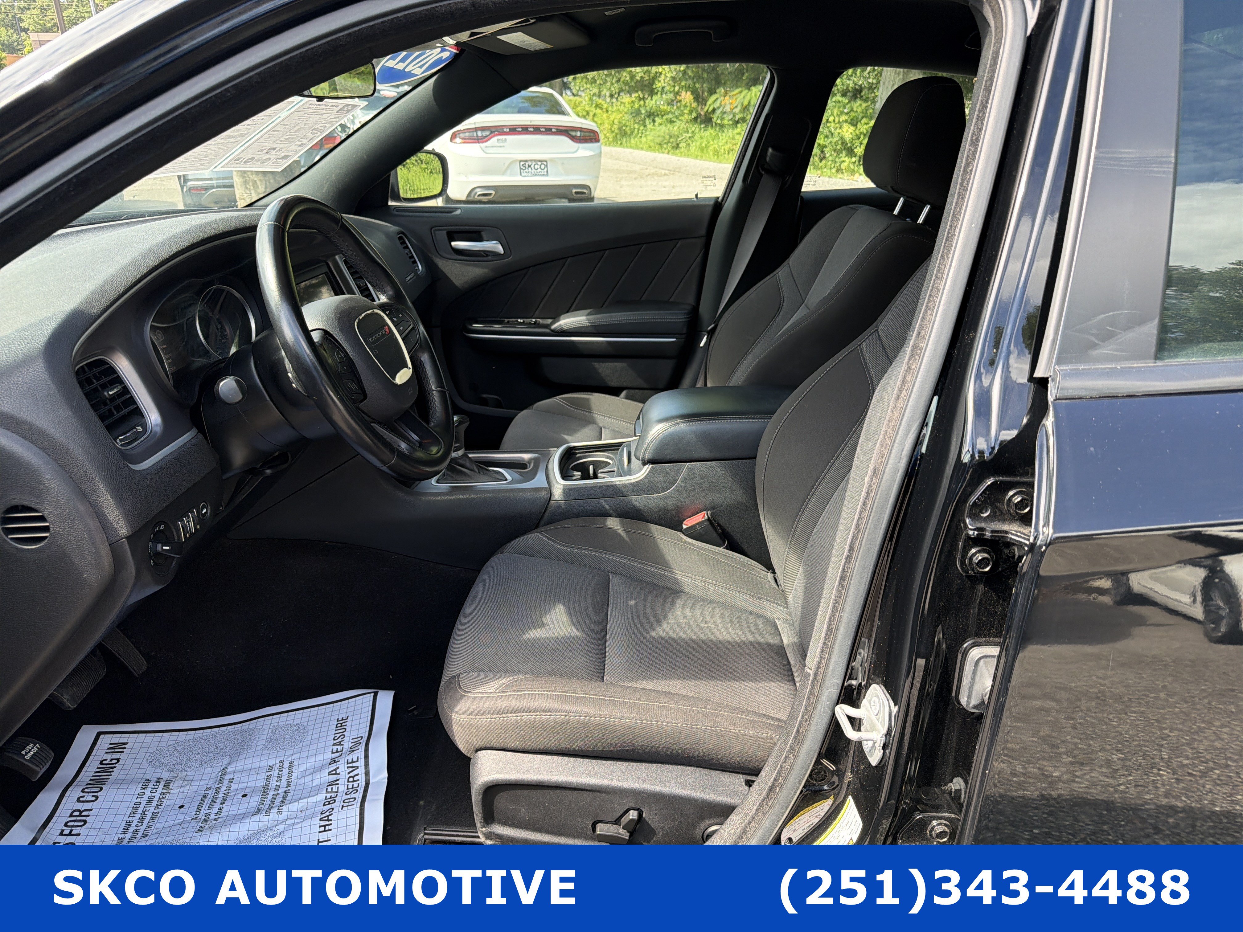 Used 2022 Dodge Charger SXT RWD image 11