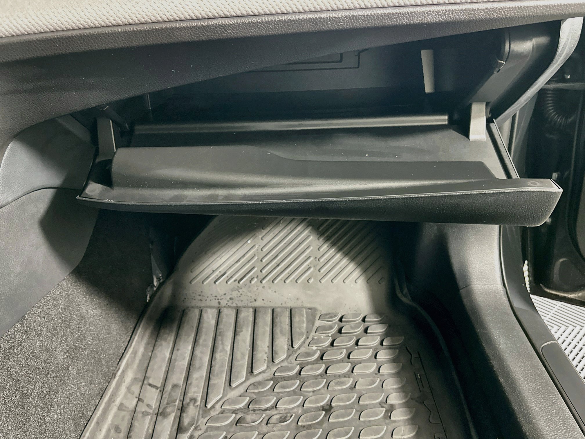 Certified 2026 Toyota Camry SE FWD image 32
