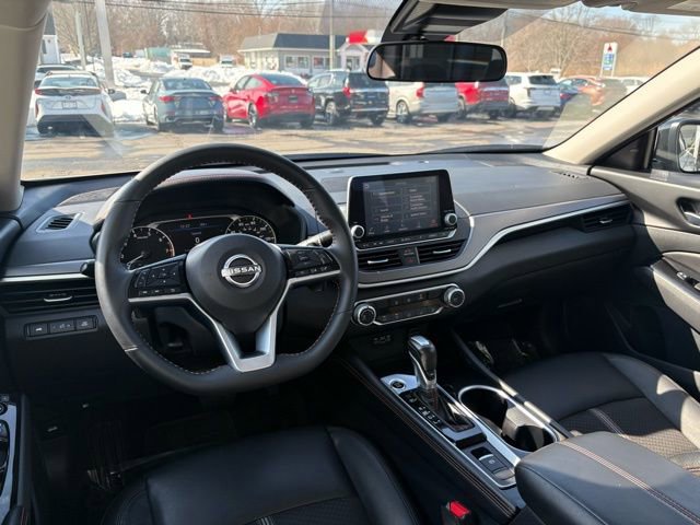 Used 2025 Nissan Altima 2.5 SR image 28