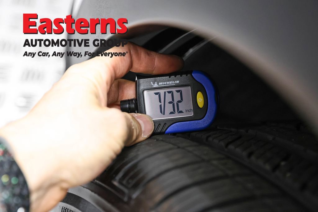 Used 2025 Mercedes-Benz GLE 450e 4MATIC image 27