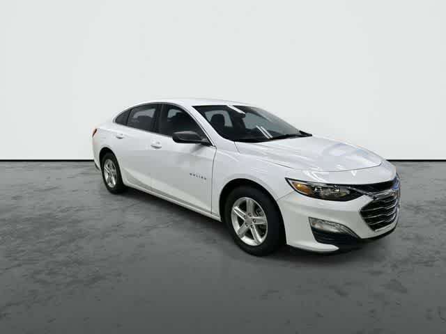 Used 2022 Chevrolet Malibu LS FWD image 5