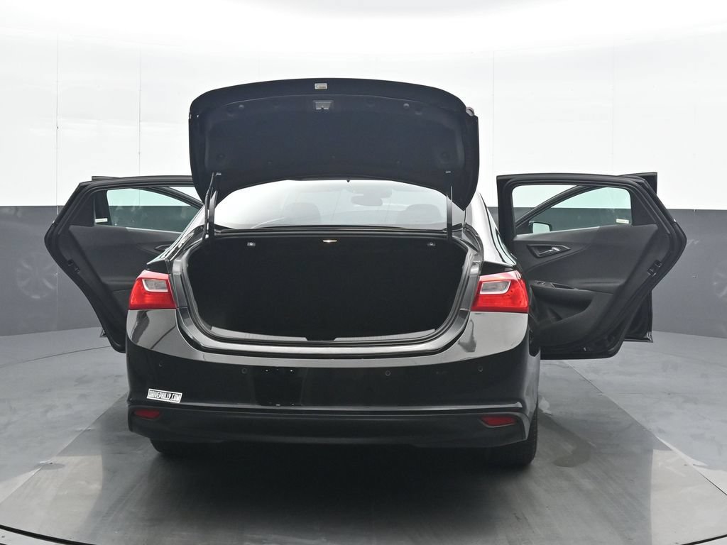 Used 2025 Chevrolet Malibu LT FWD image 35