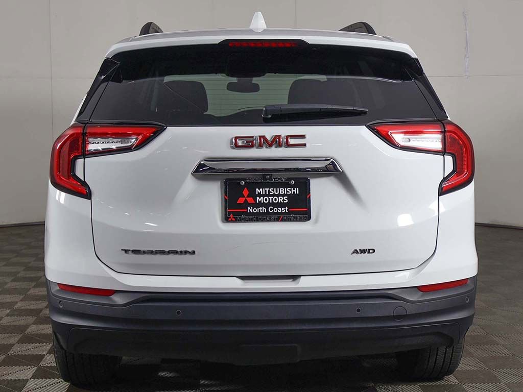 Used 2023 GMC Terrain SLE w/ Driver Convenience Package AWD/4WD image 14