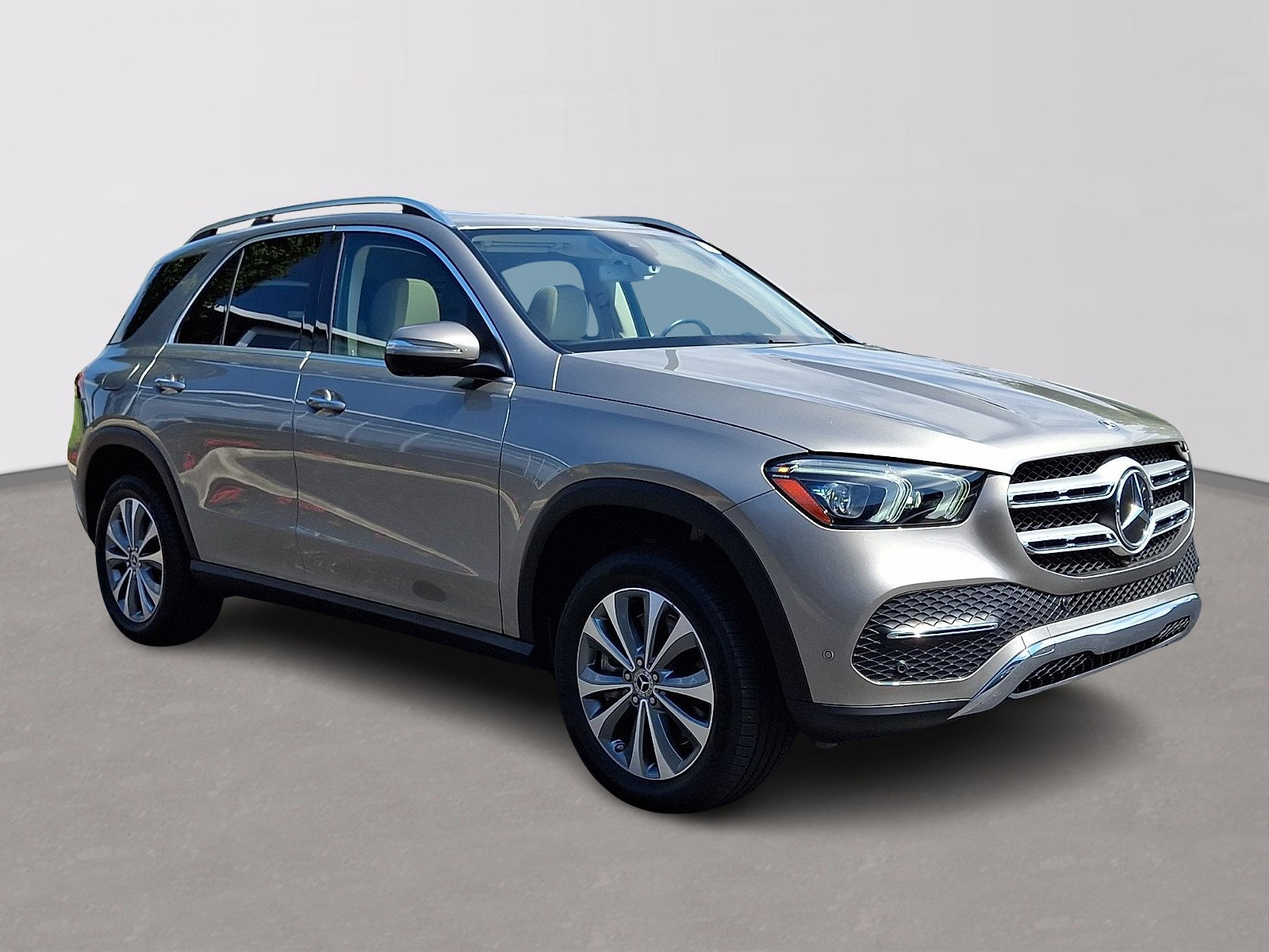 Used 2020 Mercedes-Benz GLE 450 4MATIC image 3