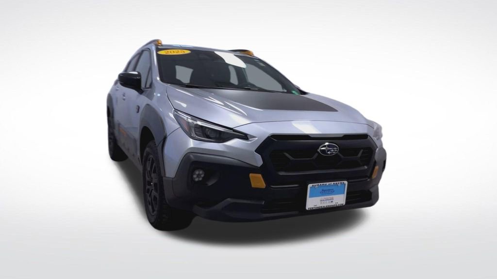 Used 2025 Subaru Crosstrek 2.5i Wilderness image 2