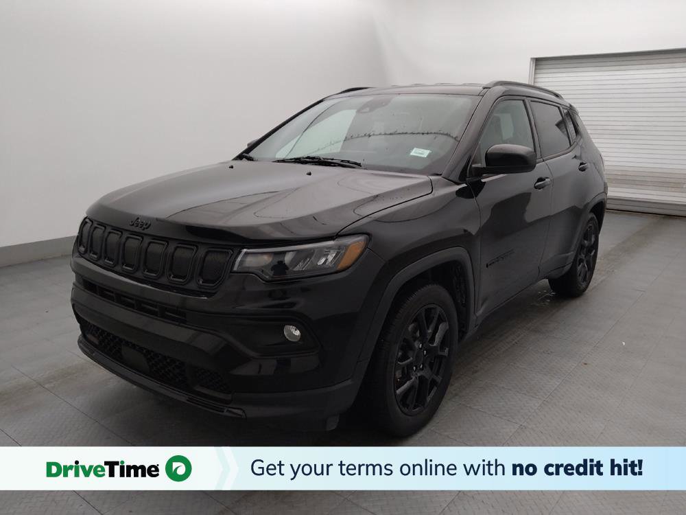 Used 2022 Jeep Compass Latitude FWD image 1