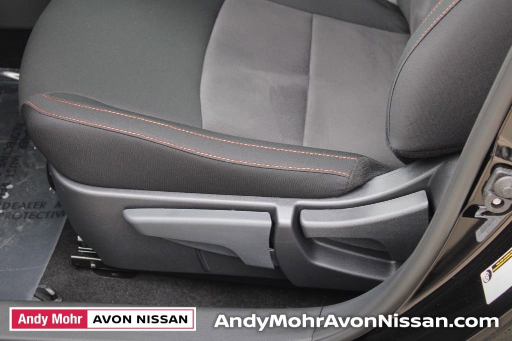 New 2025 Nissan Sentra SR w/ Midnight Edition image 9