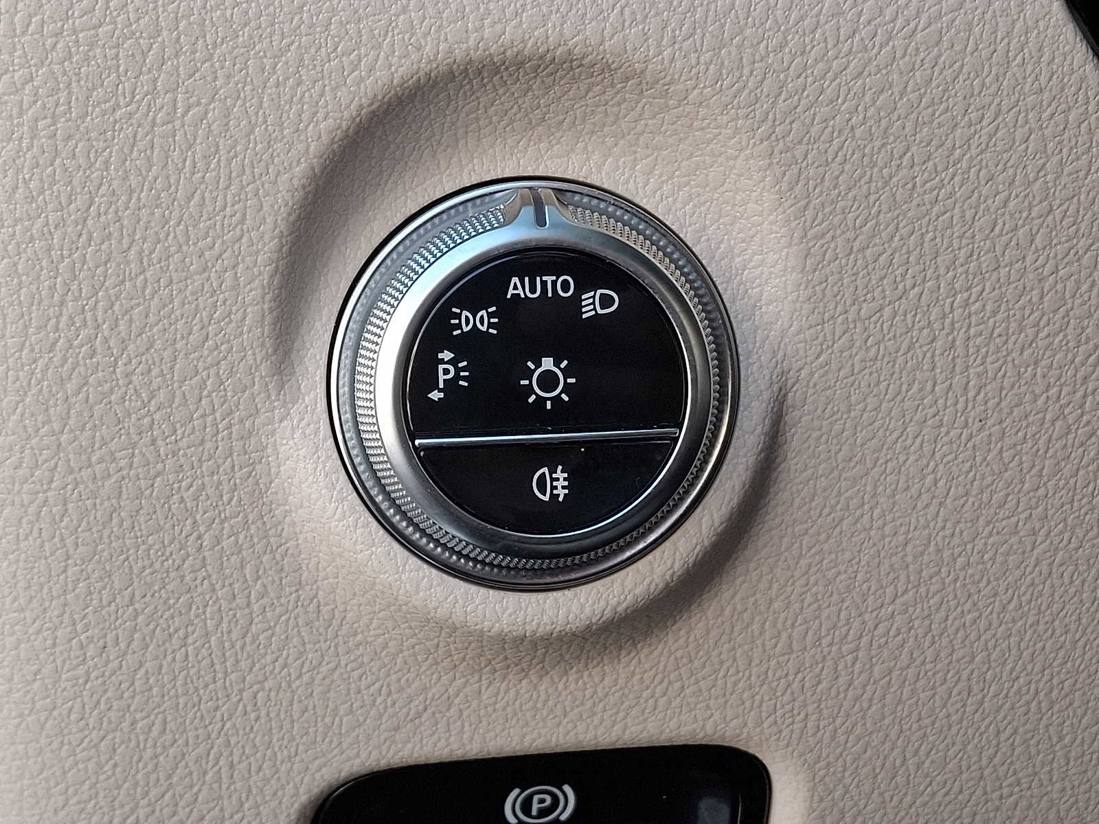 Certified 2022 Mercedes-Benz C 300 4MATIC Sedan image 20