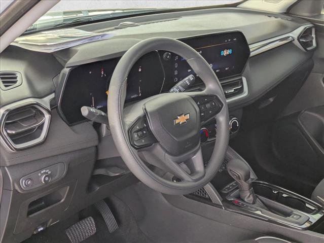 Used 2024 Chevrolet TrailBlazer LS w/ LS Convenience Package image 10