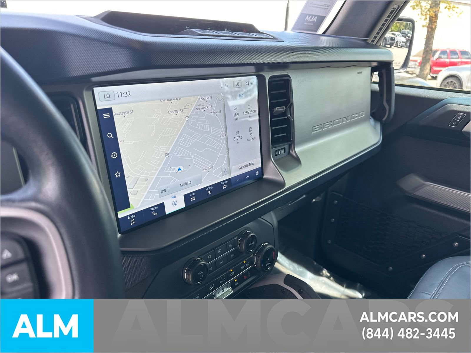 Used 2022 Ford Bronco Outer Banks AWD/4WD image 21