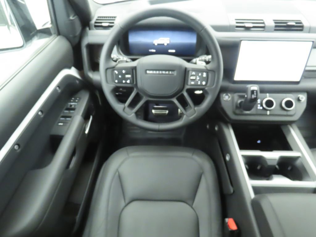 New 2025 Land Rover Defender 130 V8 image 10