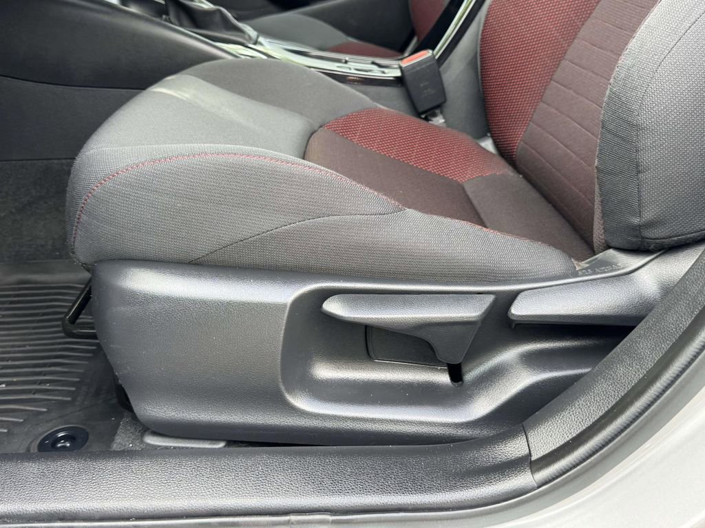 Used 2023 Toyota Corolla SE FWD image 18