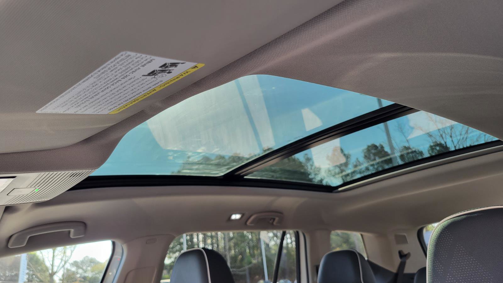 New 2026 Volkswagen Atlas SEL Premium R-Line image 25