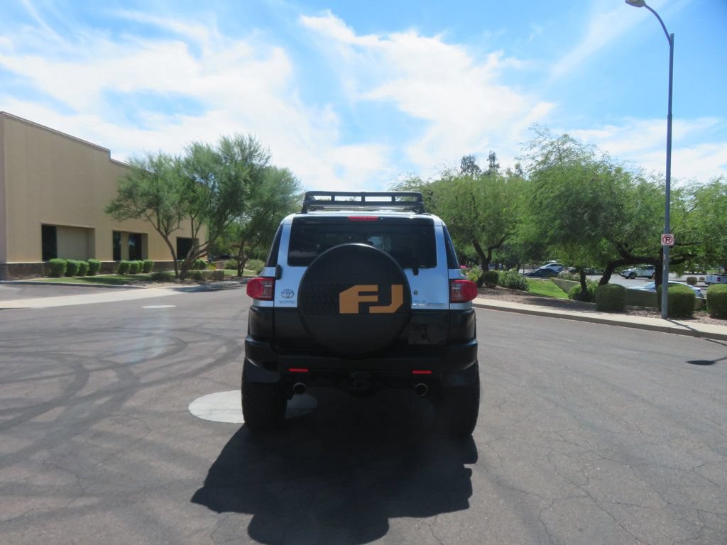 Used 2007 Toyota FJ Cruiser 4WD w/ Convenience Pkg image 12