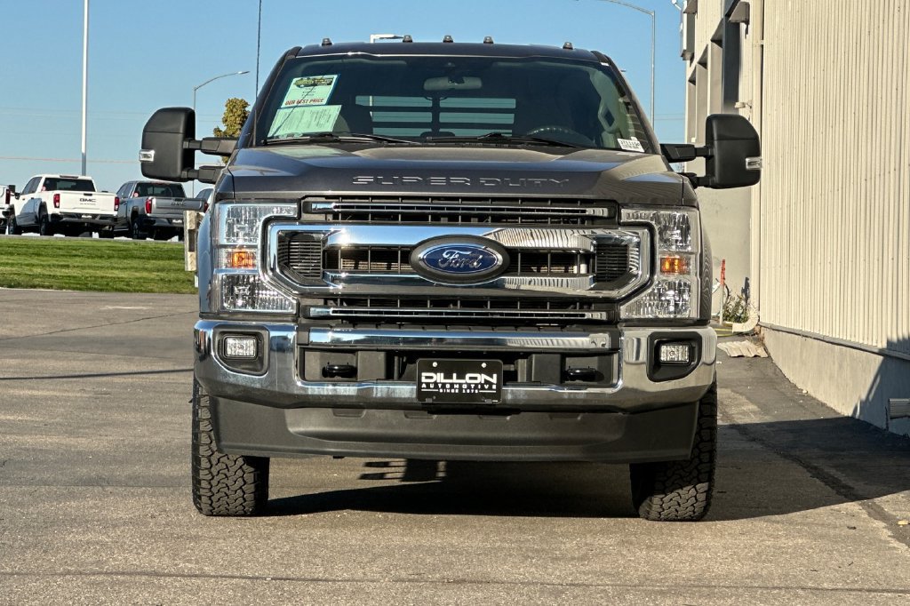 Used 2022 Ford F350 XLT w/ XLT Value Package AWD/4WD image 3