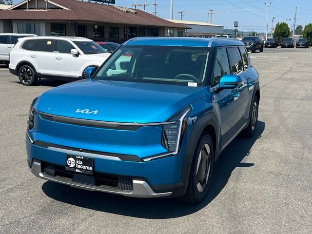 New 2026 Kia EV9 Wind AWD/4WD image 3