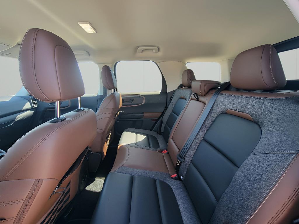 Used 2023 Ford Bronco Sport Outer Banks image 26
