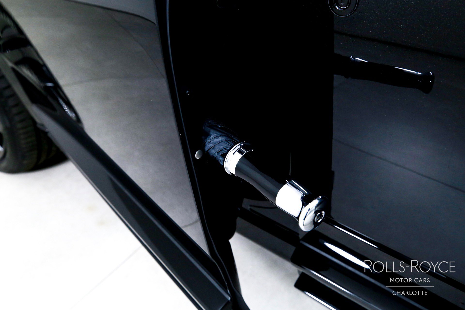 Used 2026 Rolls-Royce Cullinan image 28