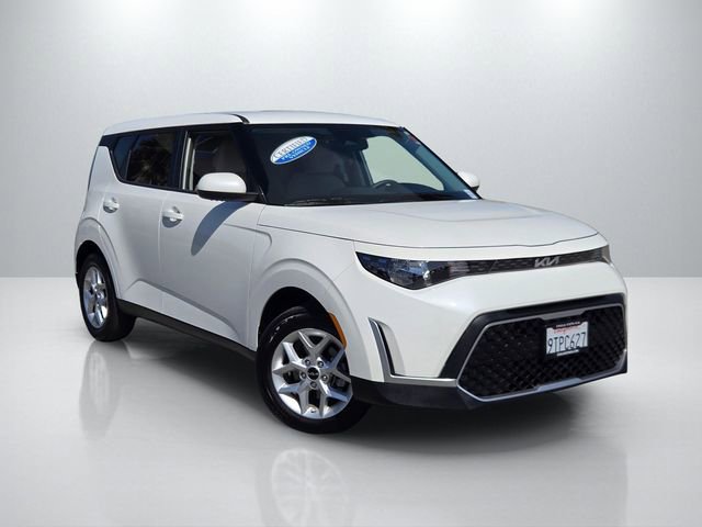 Used 2025 Kia Soul LX w/ LX Technology Package image 1
