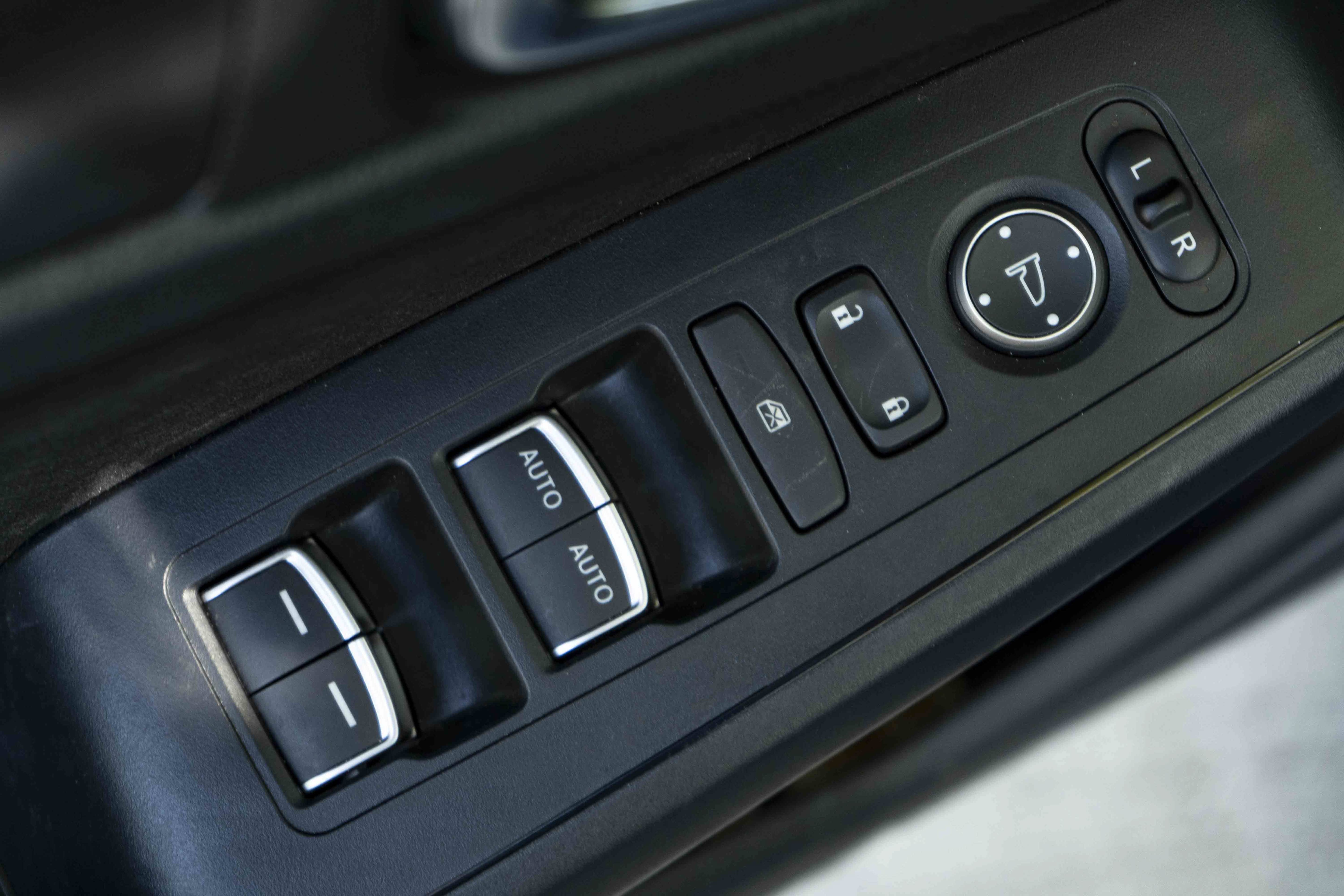 Certified 2025 Honda Civic Sport image 37