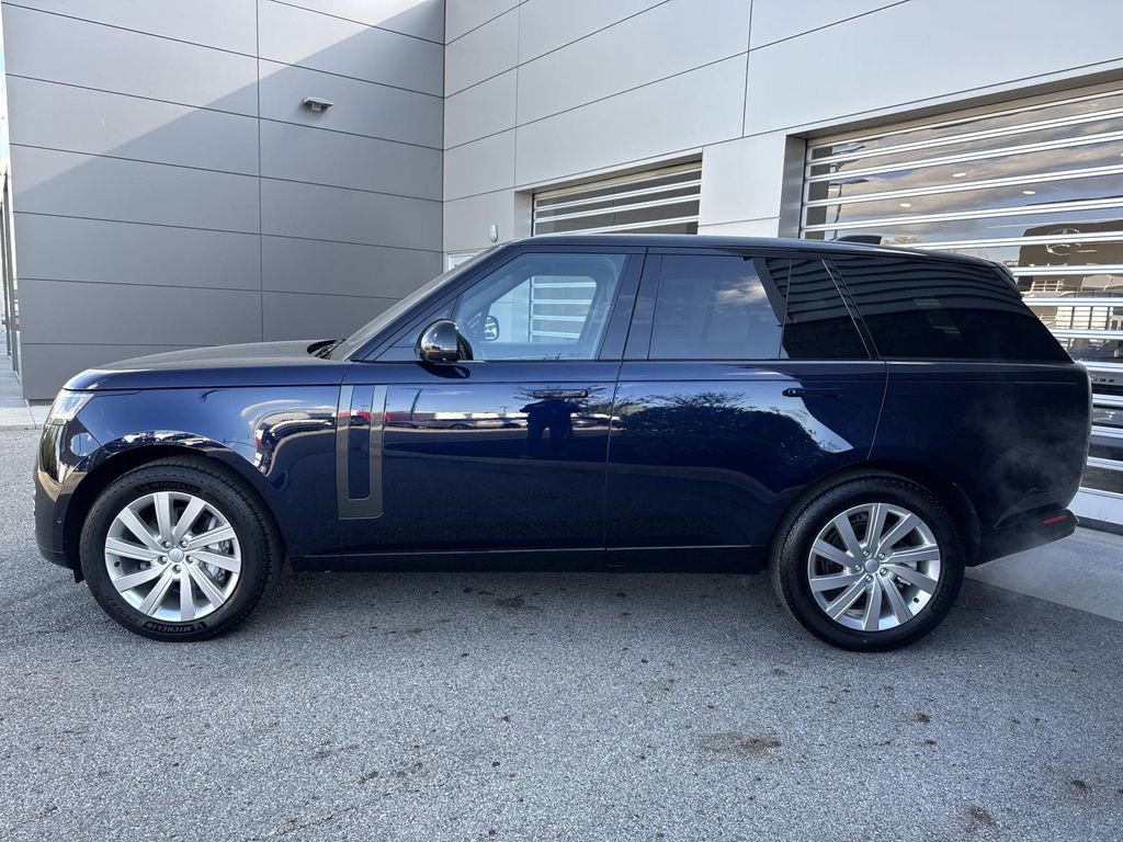 Certified 2023 Land Rover Range Rover SE AWD/4WD image 4