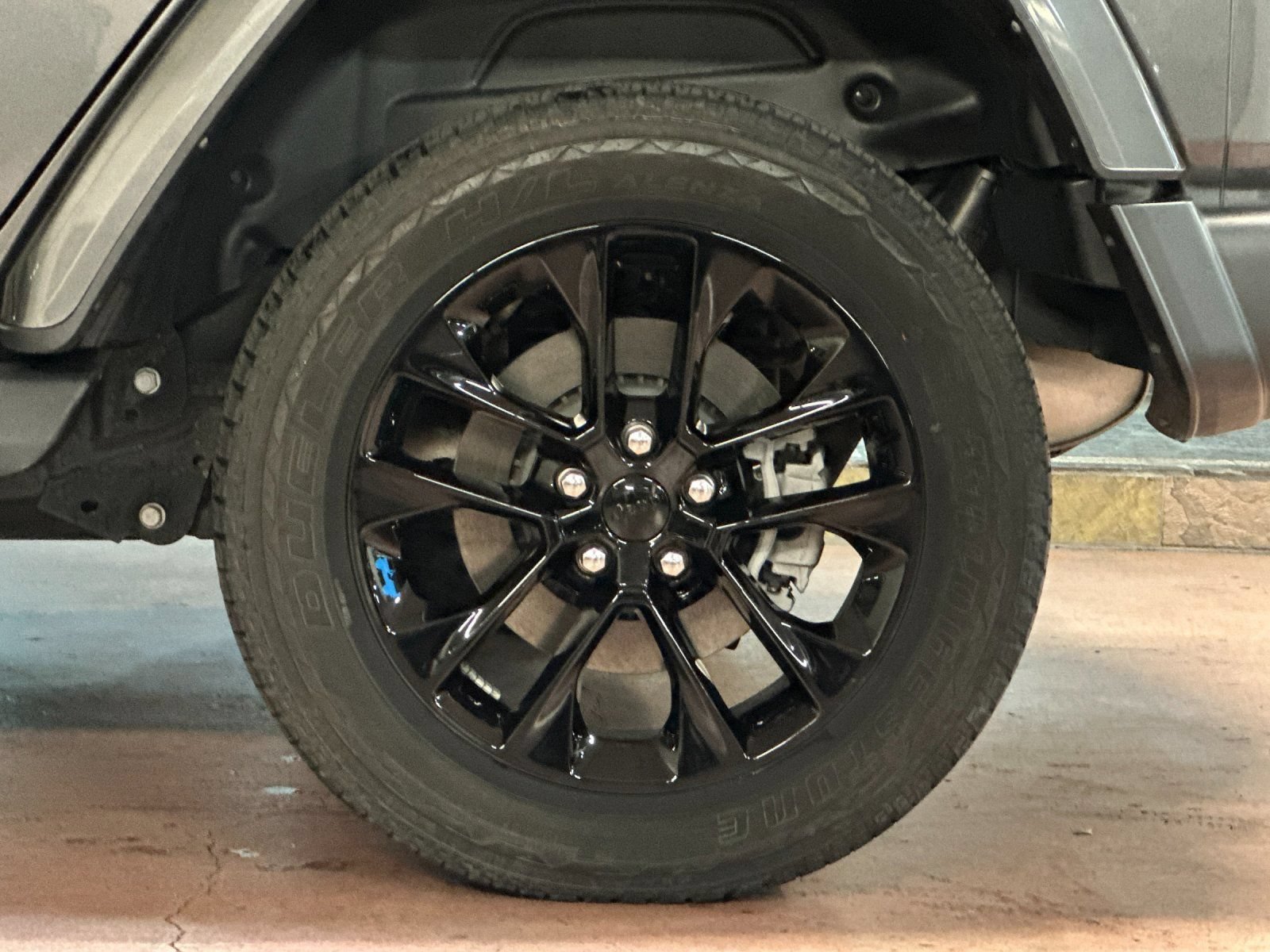 Certified 2023 Jeep Wrangler Unlimited Sahara AWD/4WD image 25