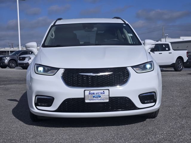 Used 2021 Chrysler Pacifica Touring-L w/ Premium & Safety Sphere Group image 2