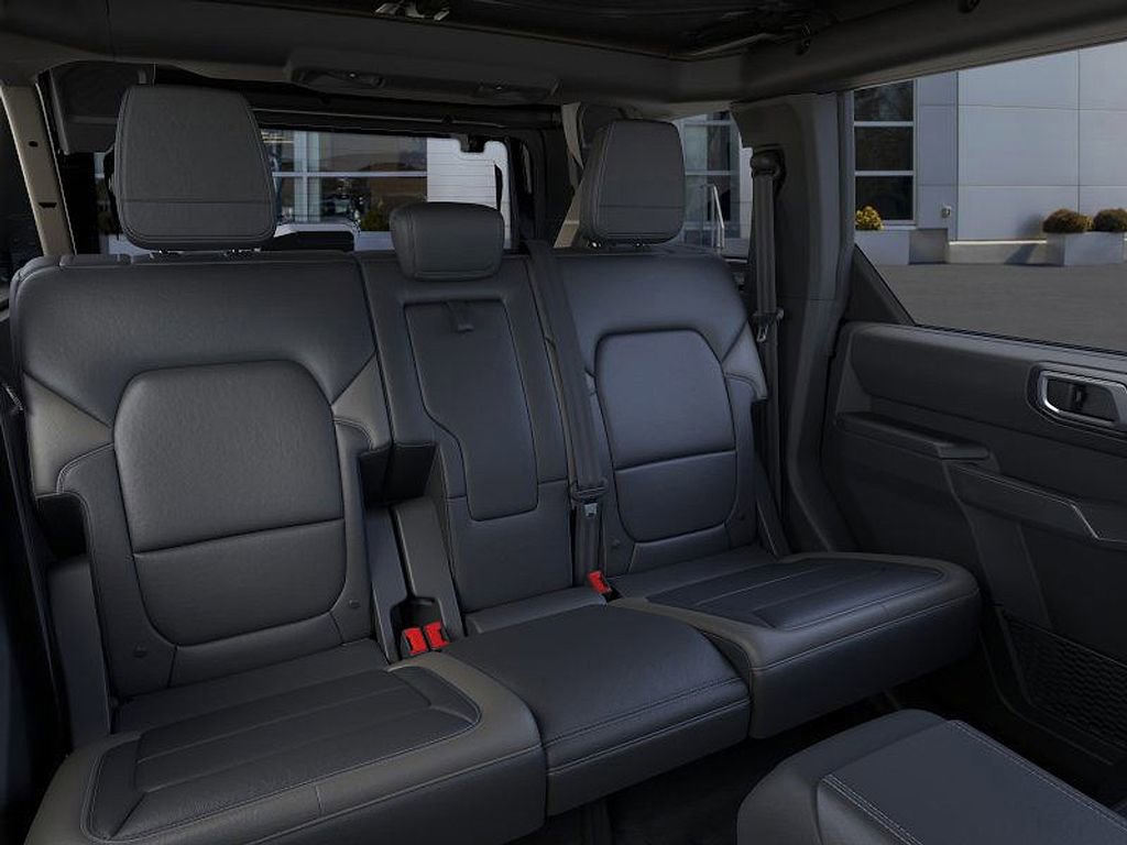New 2026 Ford Bronco Outer Banks image 11