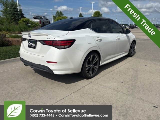 Used 2022 Nissan Sentra SR w/ Electronics Package FWD image 3